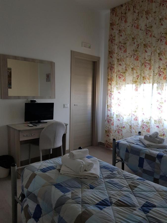 Bed & Breakfast Casa Le Ali - Fraternità E Spiritualità Nel Cuore Di
